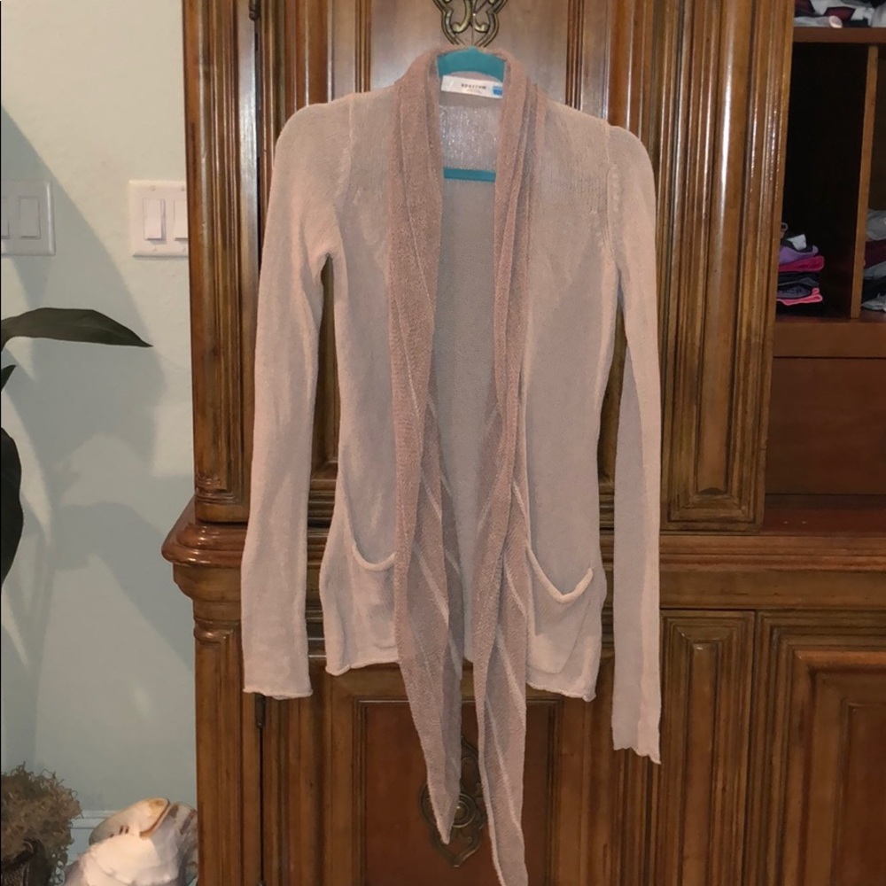 Long cardigan with pockets